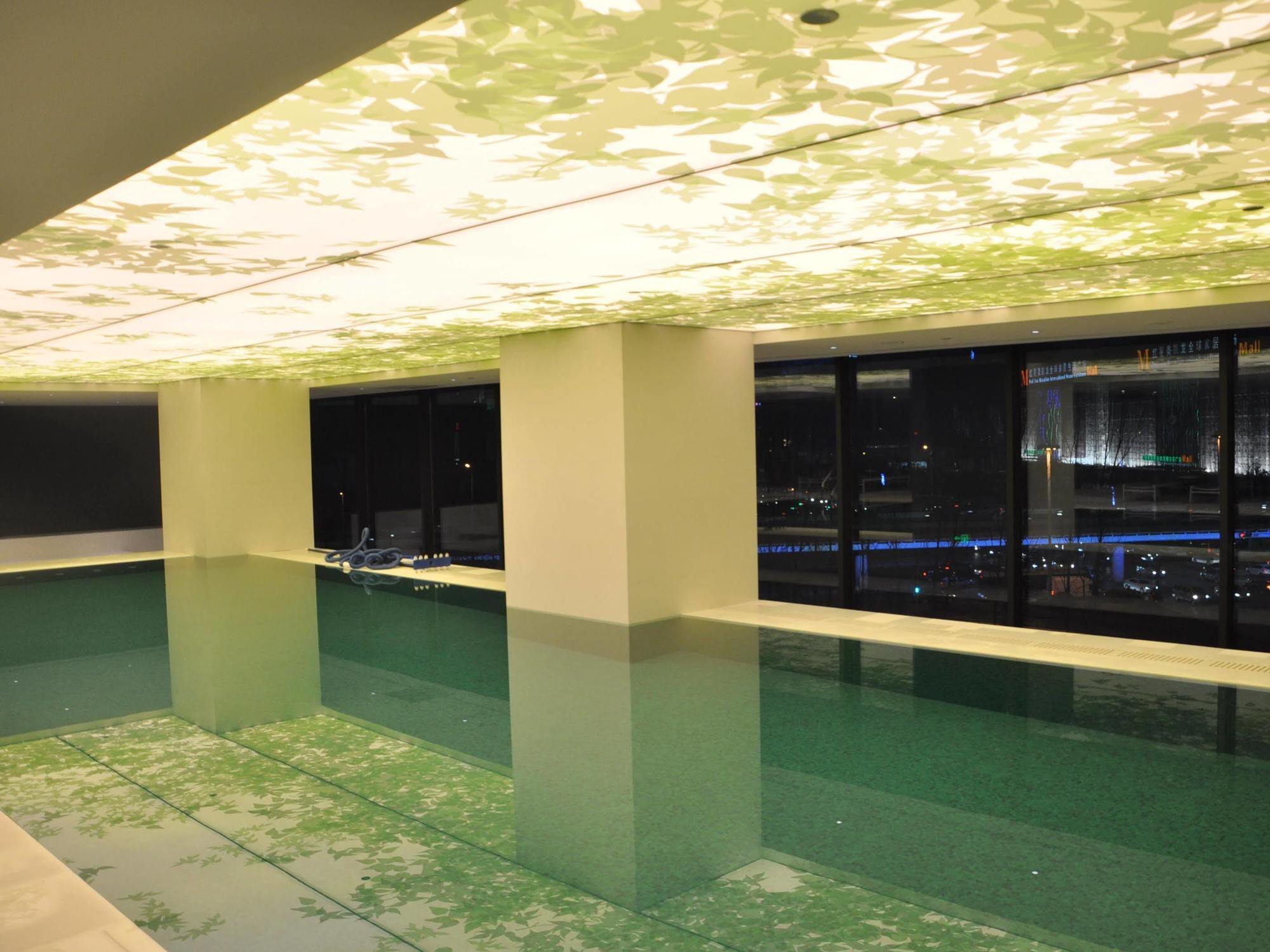 เลอ เมริเดียน เจิ้งโจว Hotel ภายนอก รูปภาพ