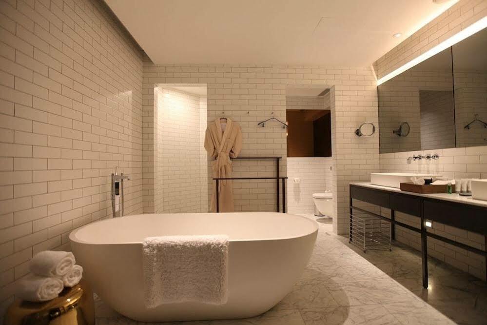 เลอ เมริเดียน เจิ้งโจว Hotel ภายนอก รูปภาพ